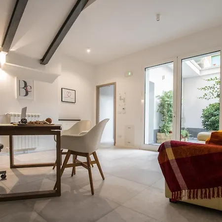 Station Loft *